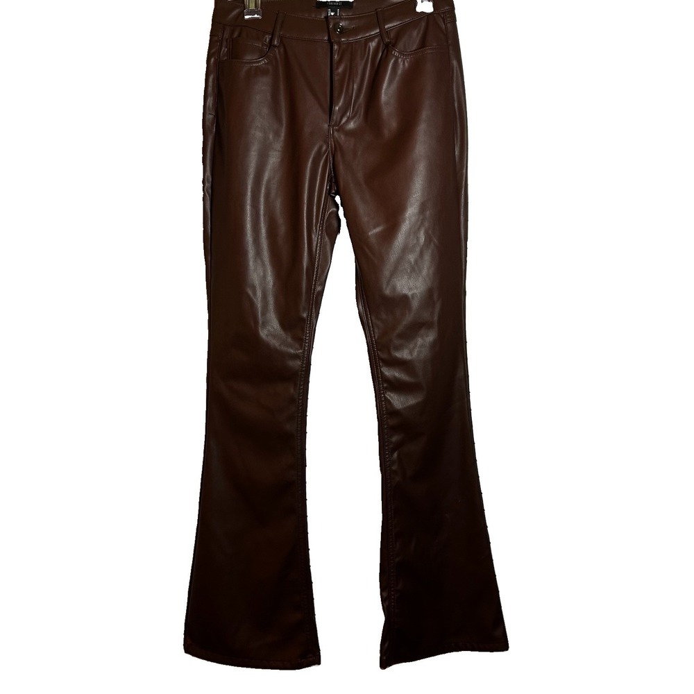 FOREVER 21 Size Medium Women'Chocolate Brown Faux/Vegan Leather Pleather Pants